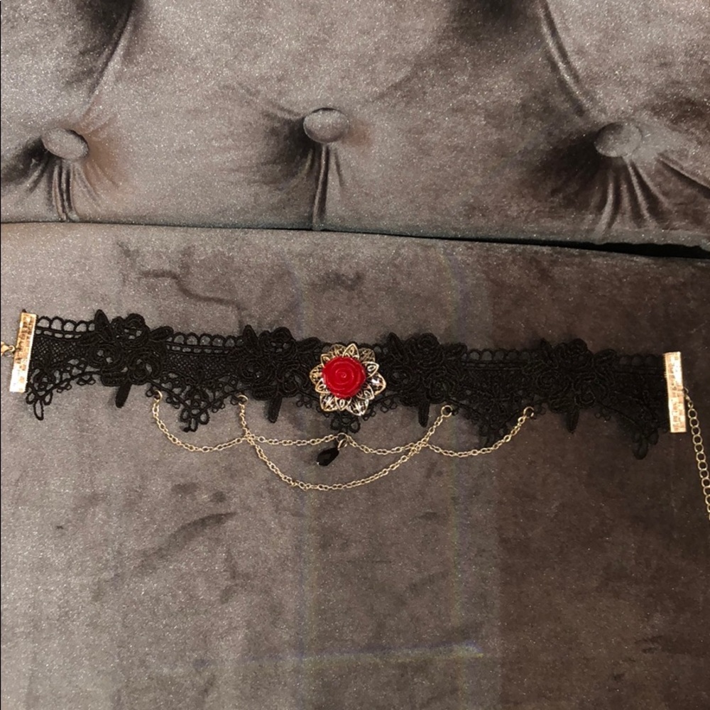 Forever 21 Choker Necklace